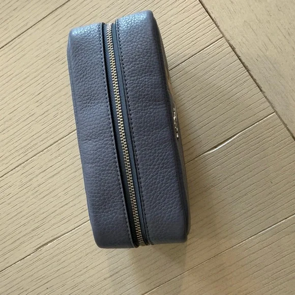 Coach Disney Blue Cinderella Women's Cosmetic Case - Picture 2 of 6